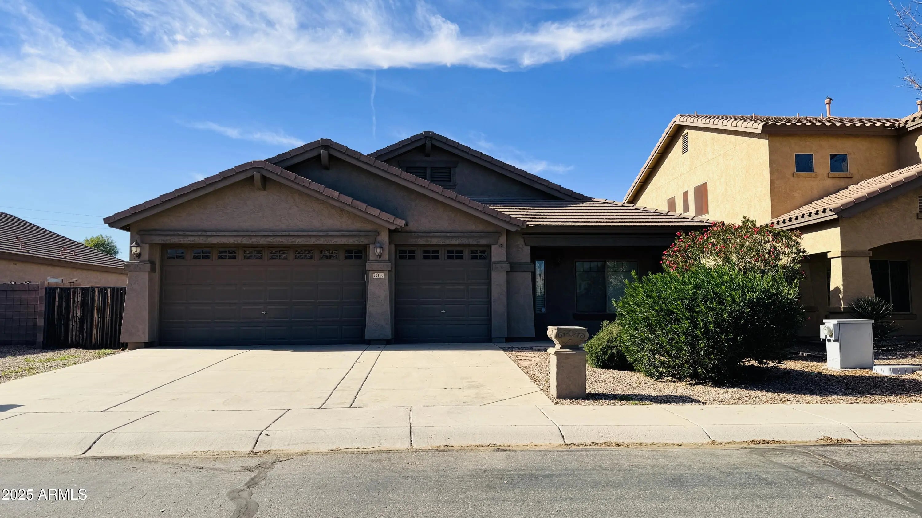 Photo of Listing #6961447