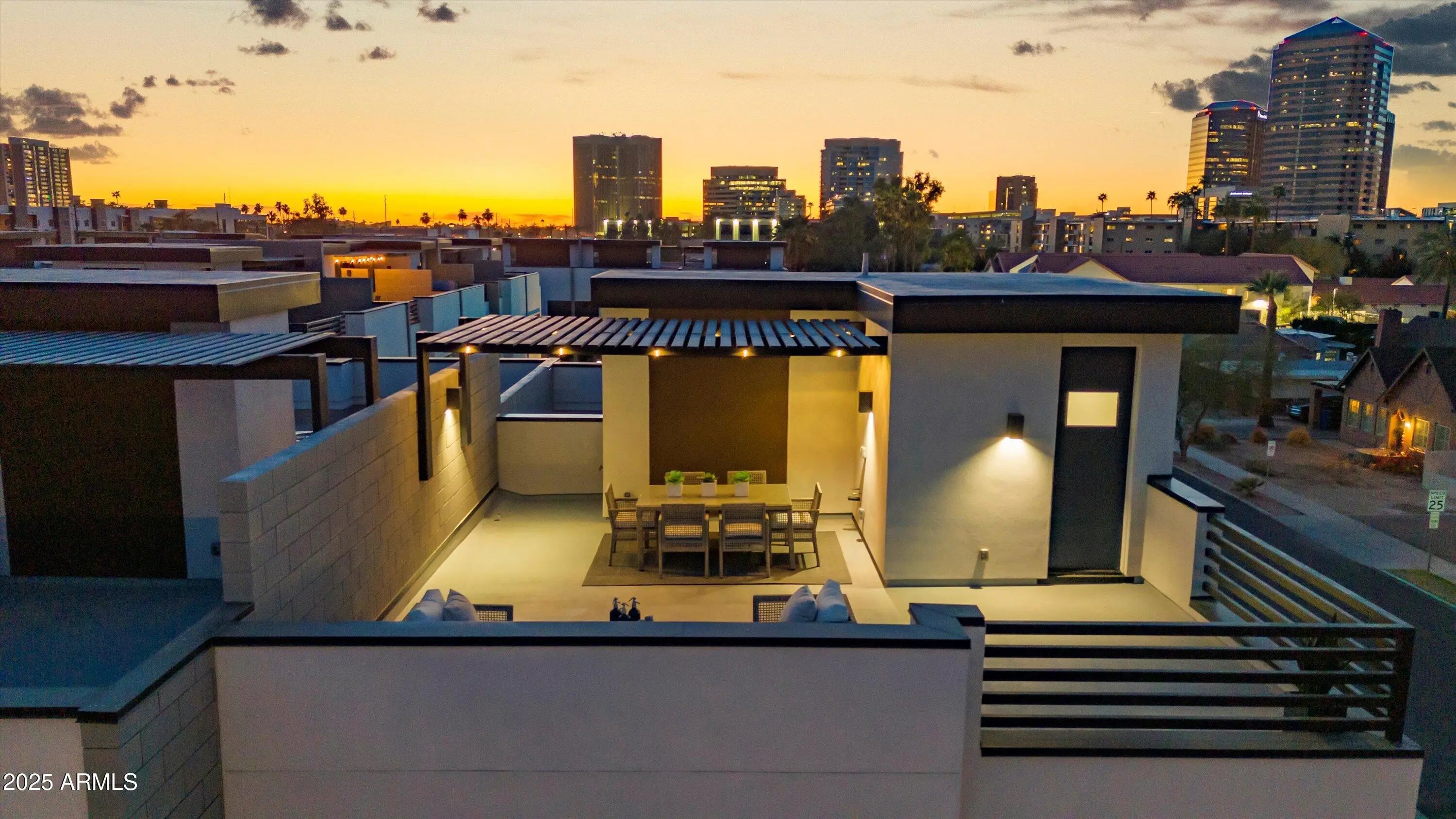 Photo of Listing #6962932