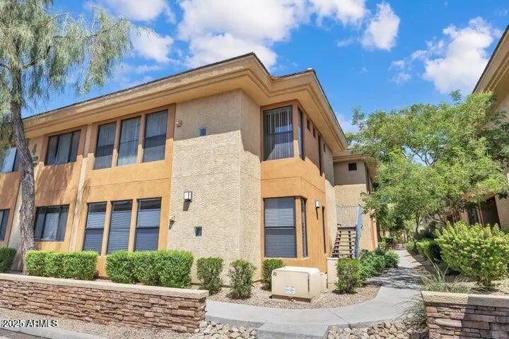 Photo of Listing #6961680