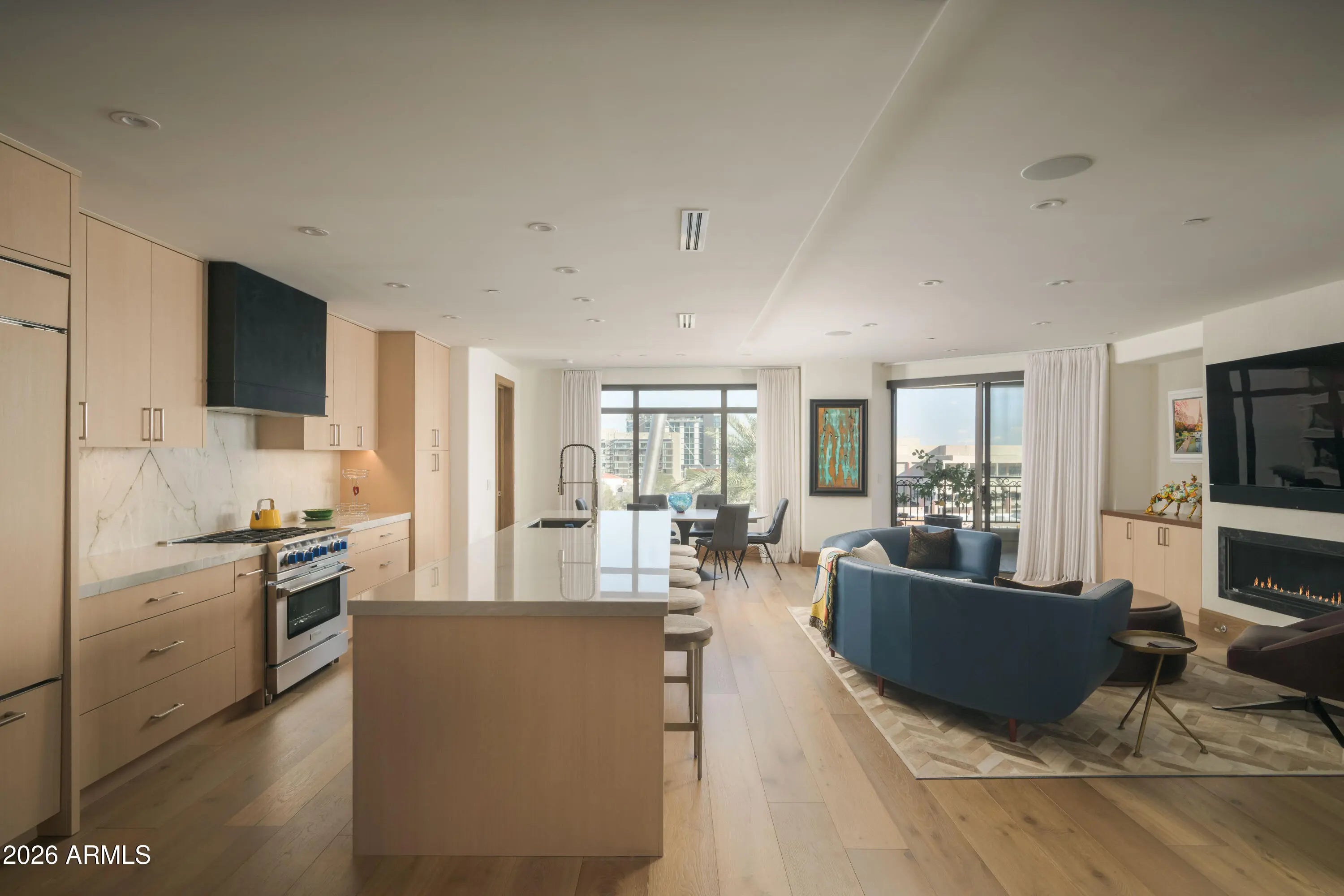 Photo of Listing #6980693