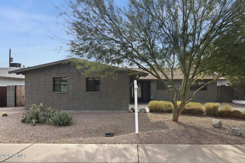 8731 E Starlight Way, Scottsdale