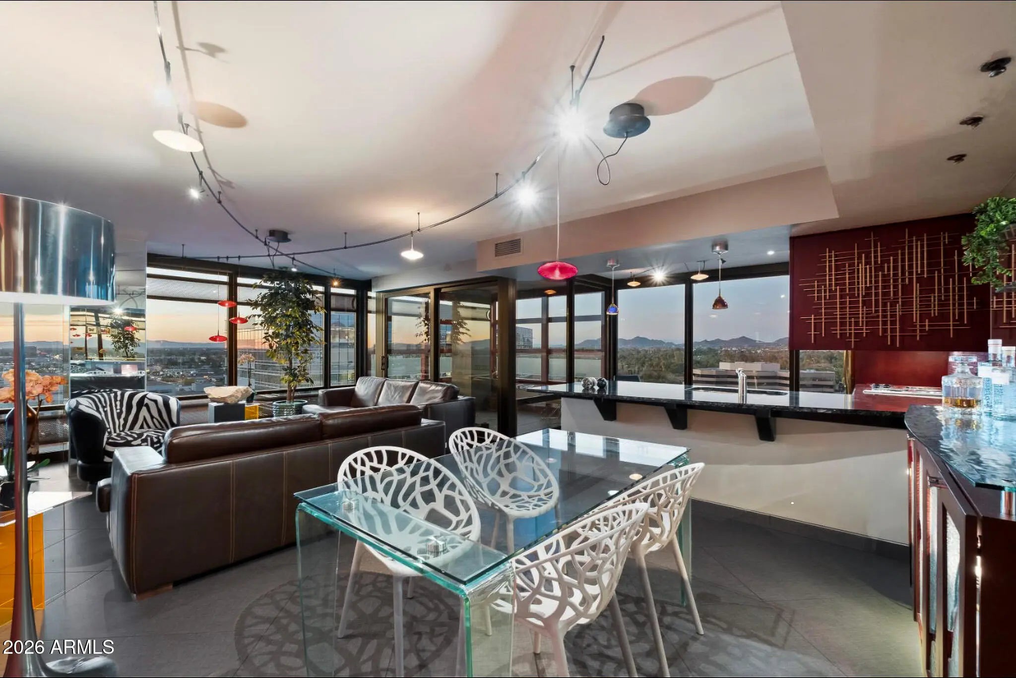 Photo of Listing #6961871