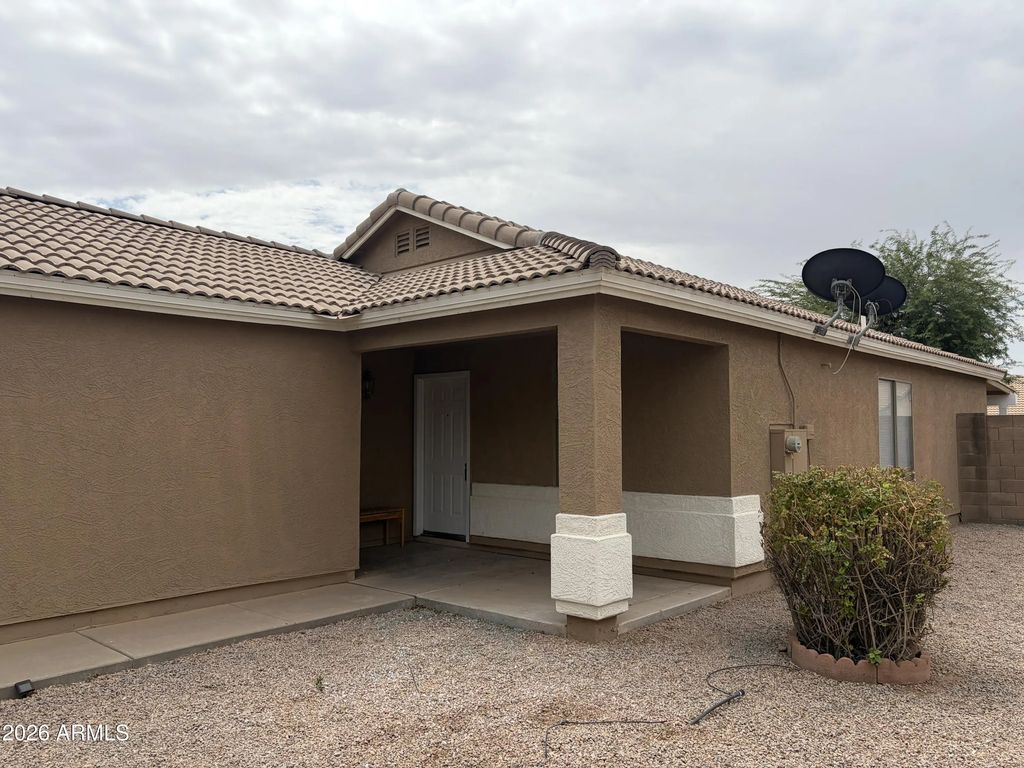 1183 W Rosal Avenue, Apache Junction