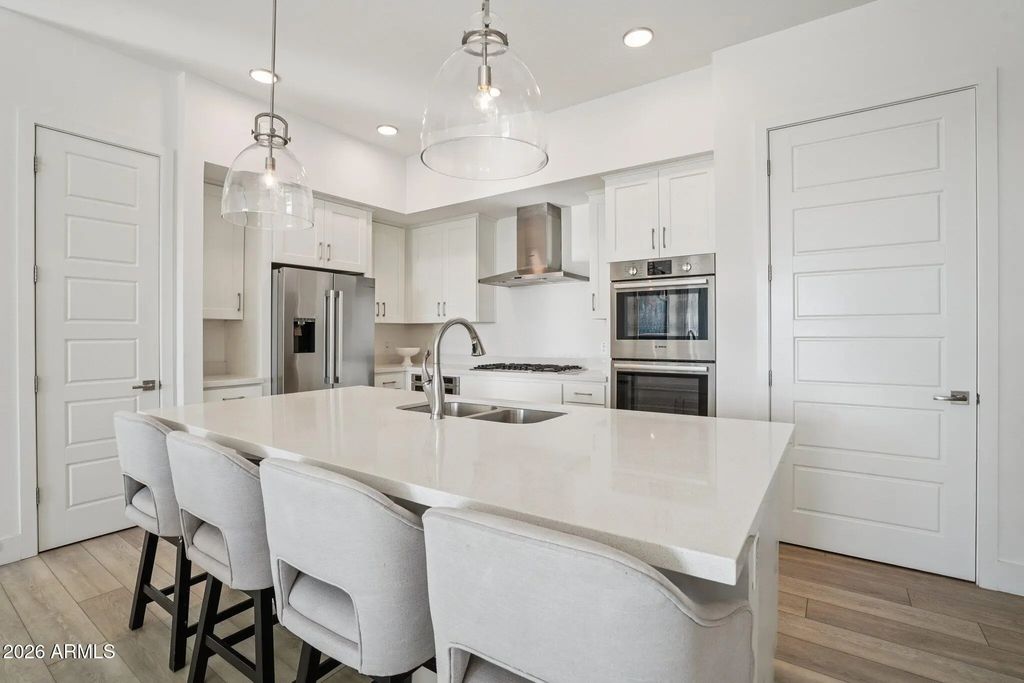 5250 E Deer Valley Drive (unit 209), Phoenix