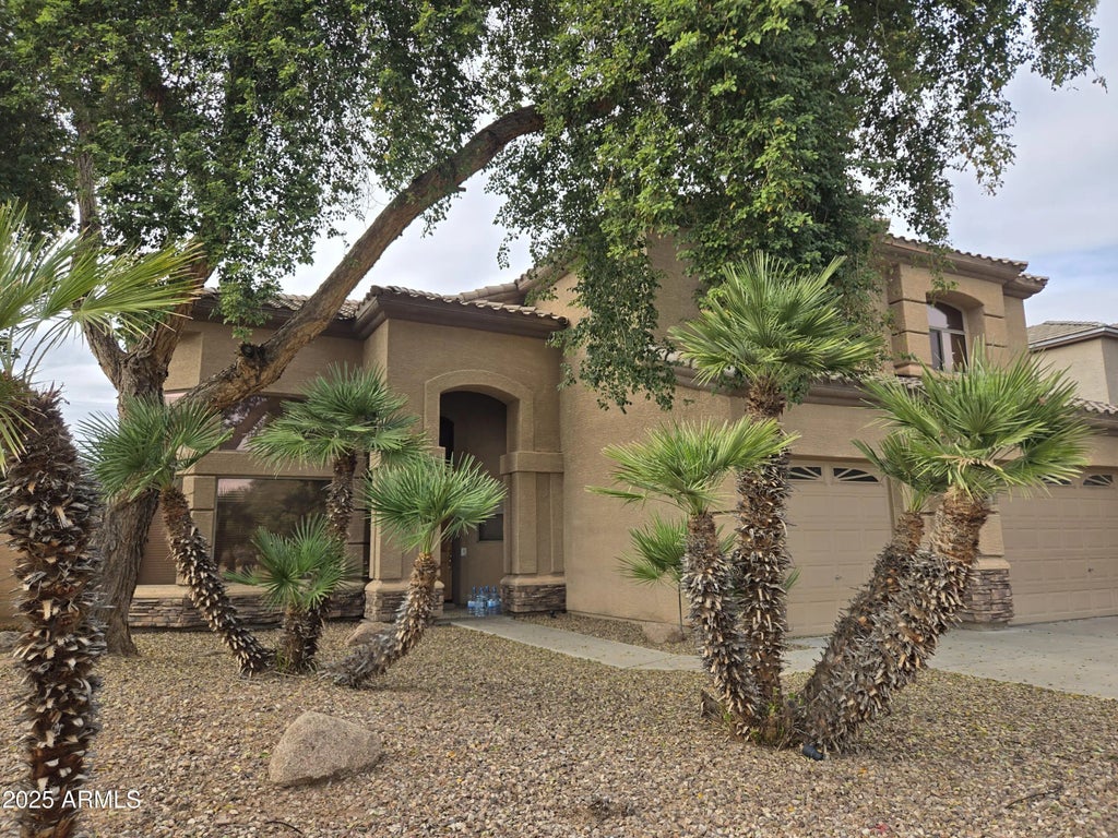770 S Crosscreek Place, Chandler
