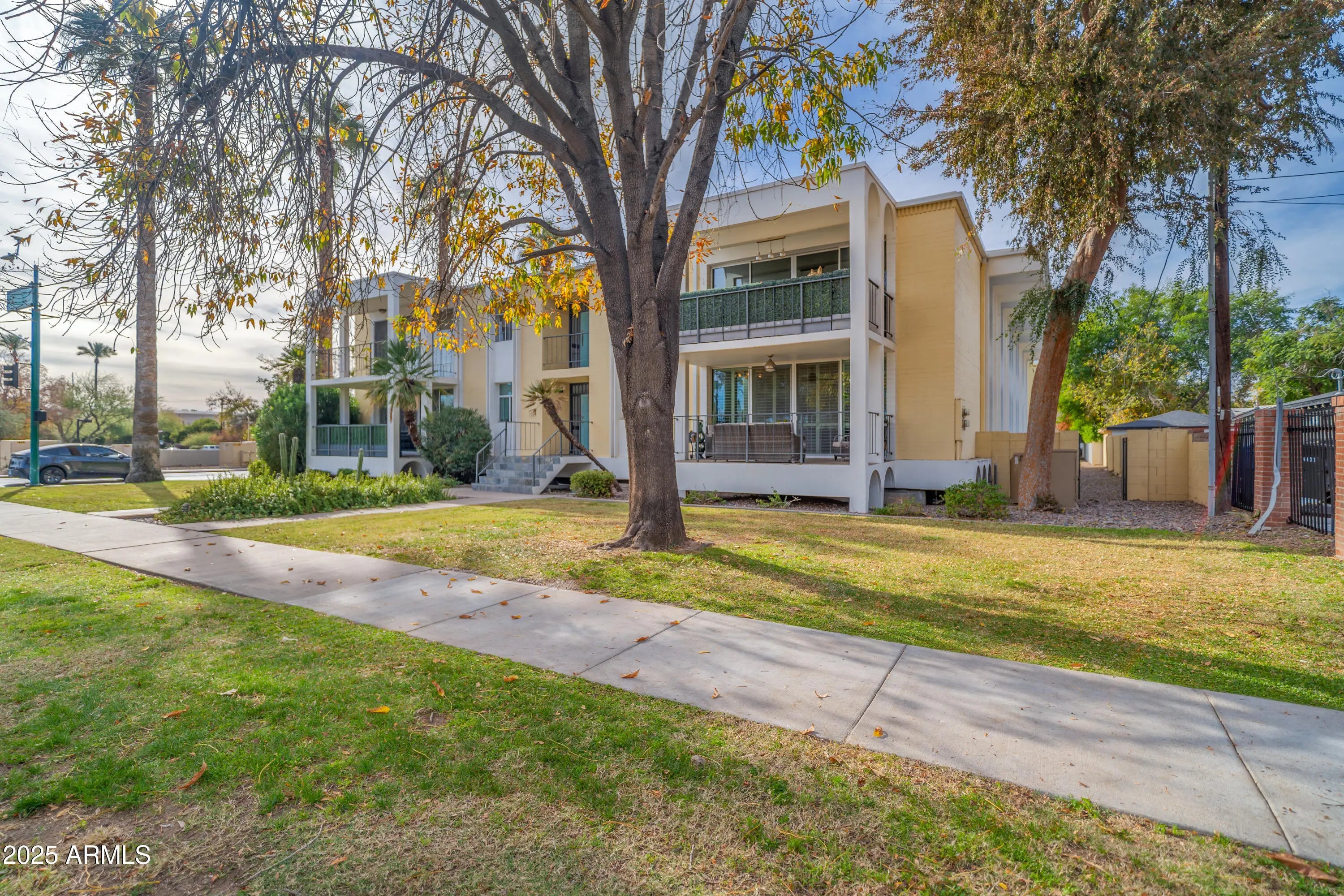 Photo of Listing #6962209