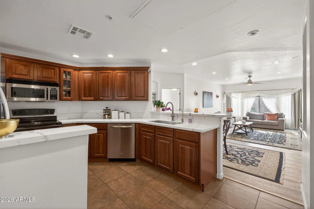 14000 N 94th Street (unit 2140), Scottsdale