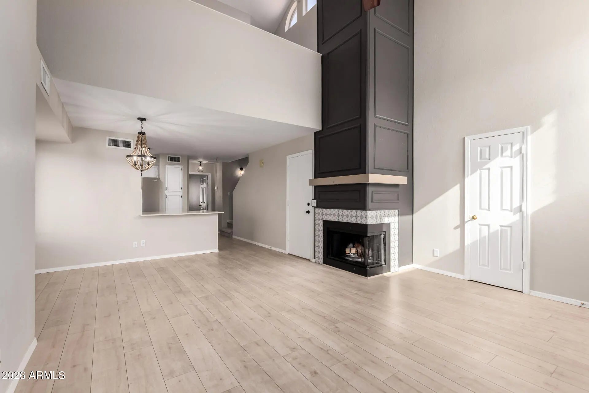 Photo of Listing #6963513