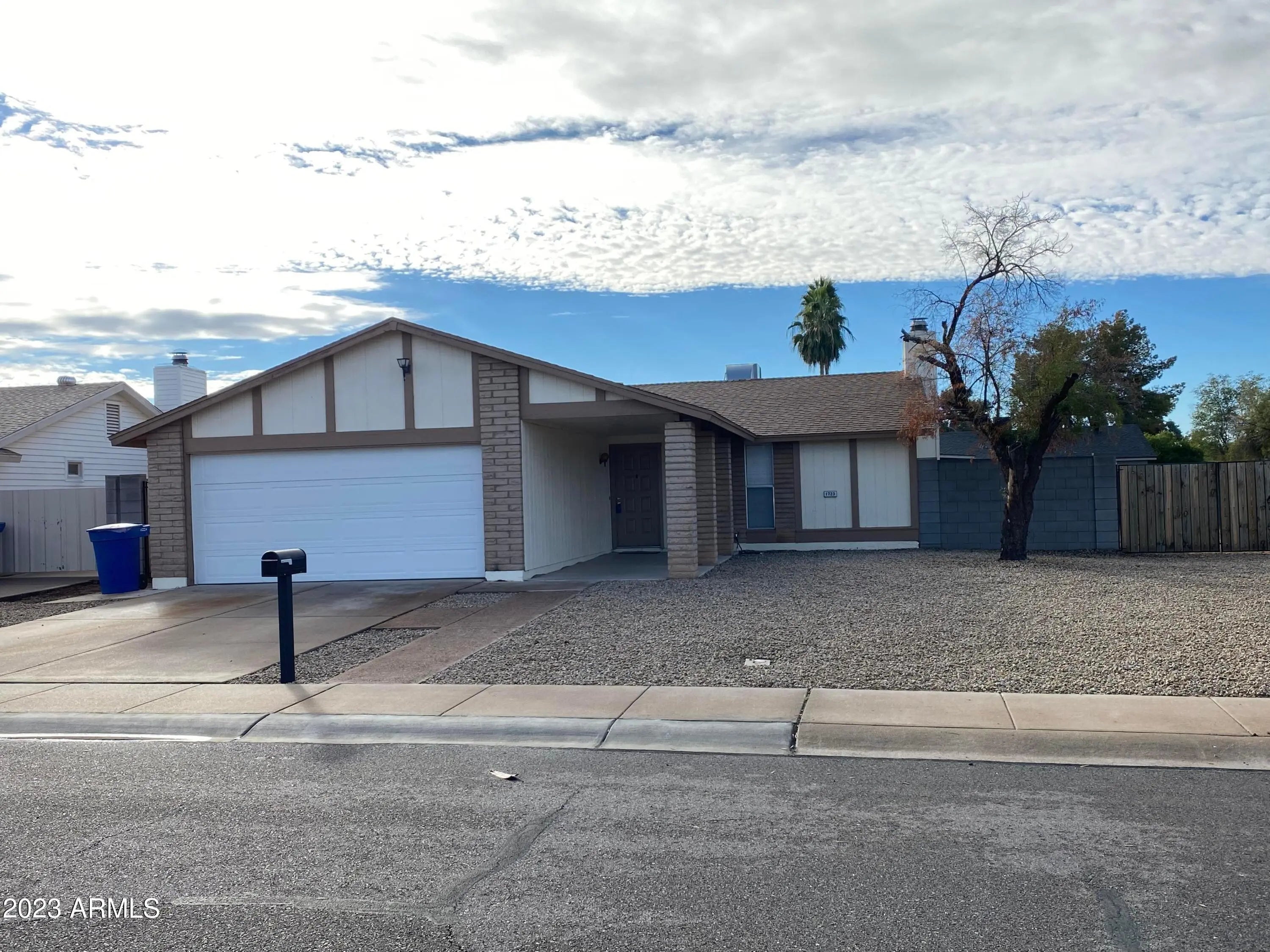 Photo of Listing #6967285