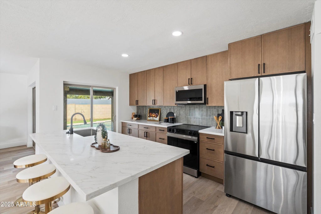 2116 E Colgate Drive, Tempe