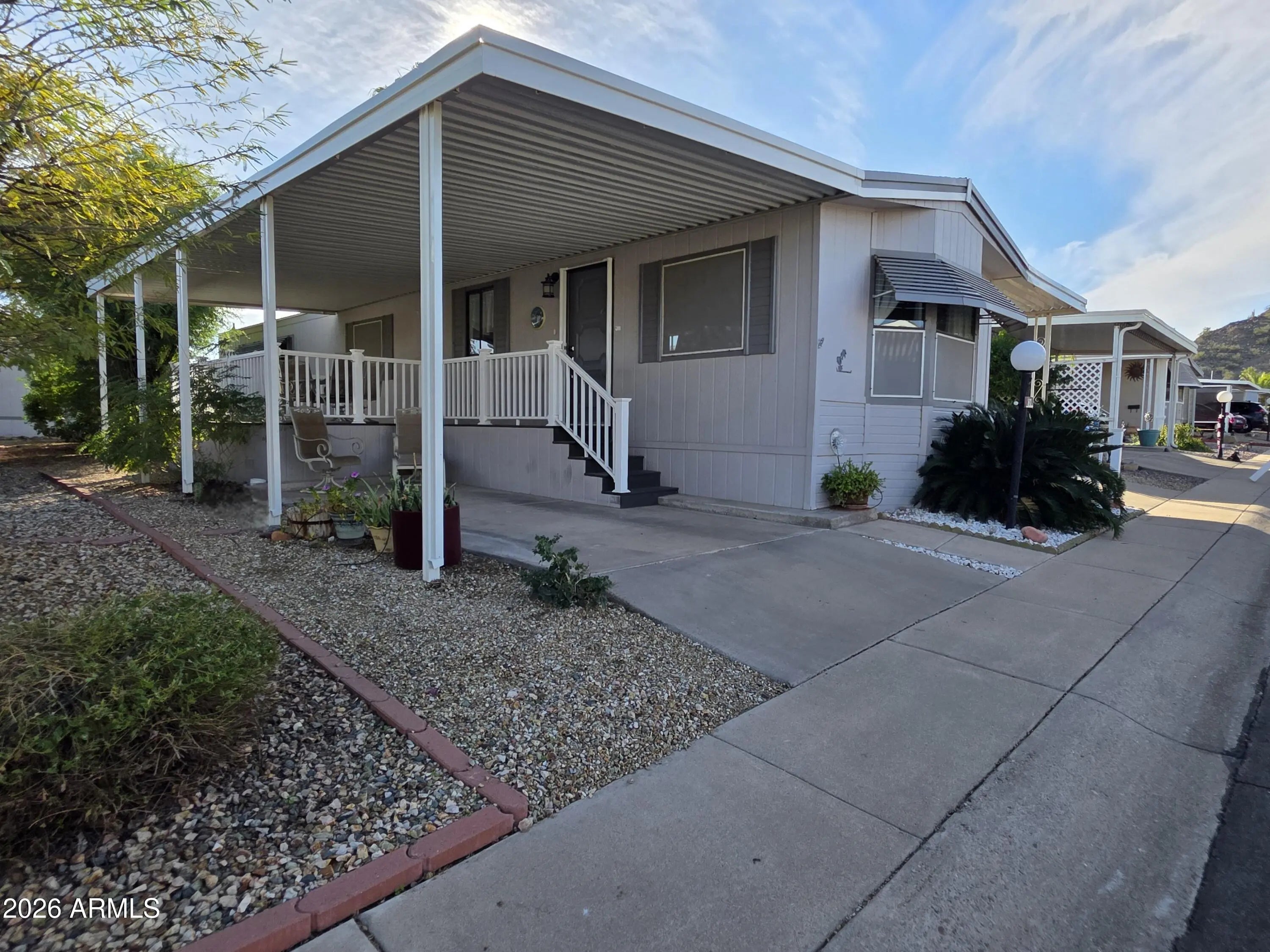 Photo of Listing #6964396