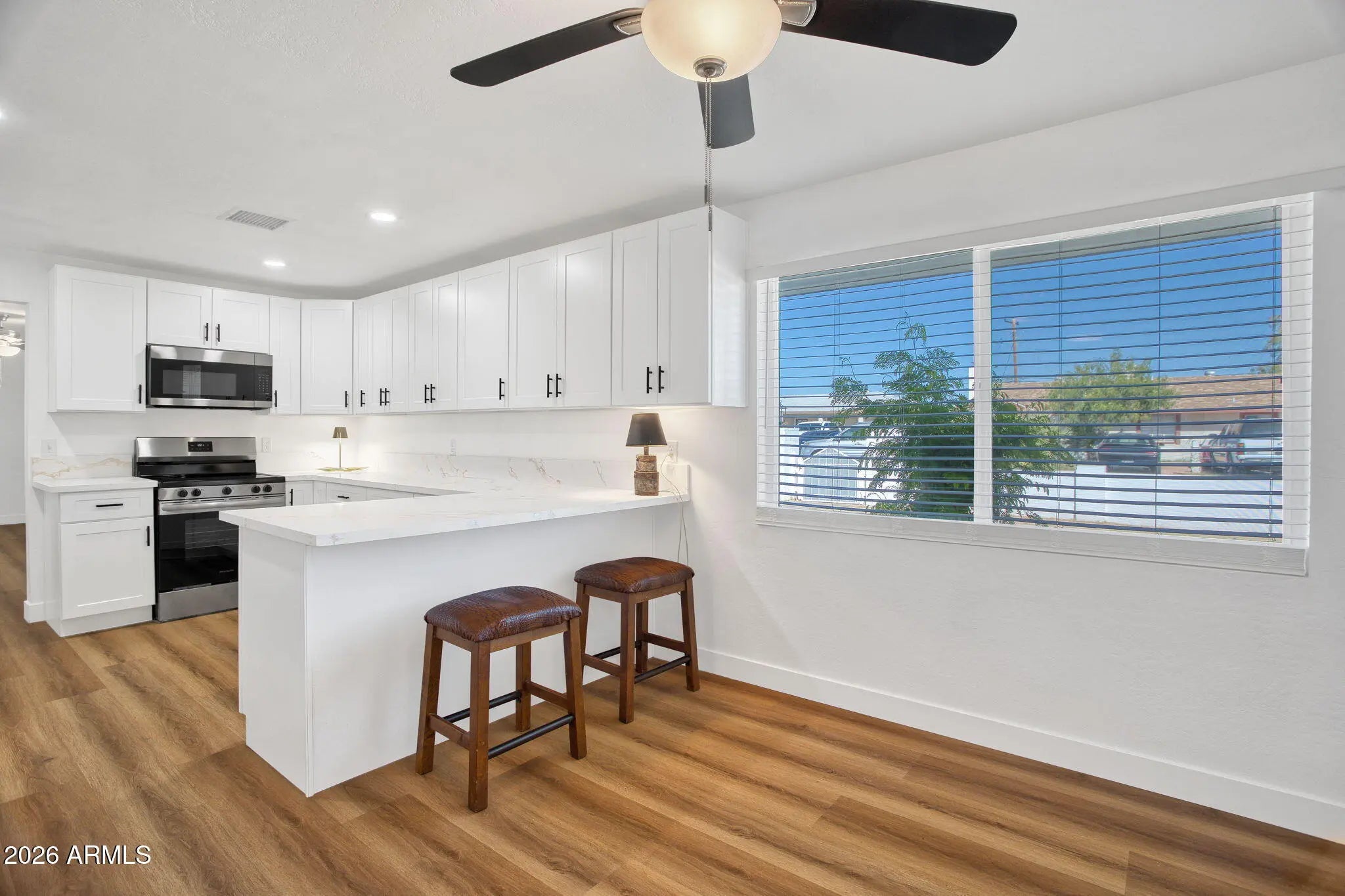 Photo of Listing #6966953