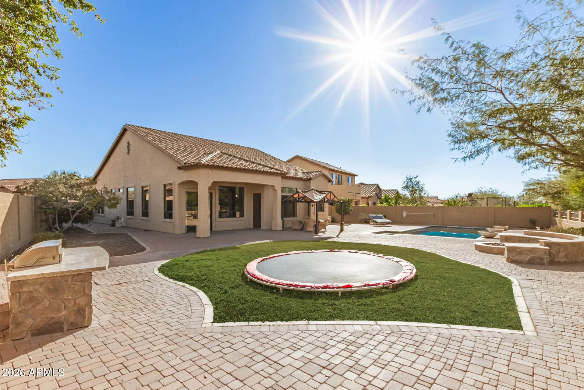 Photo of Listing #6967135