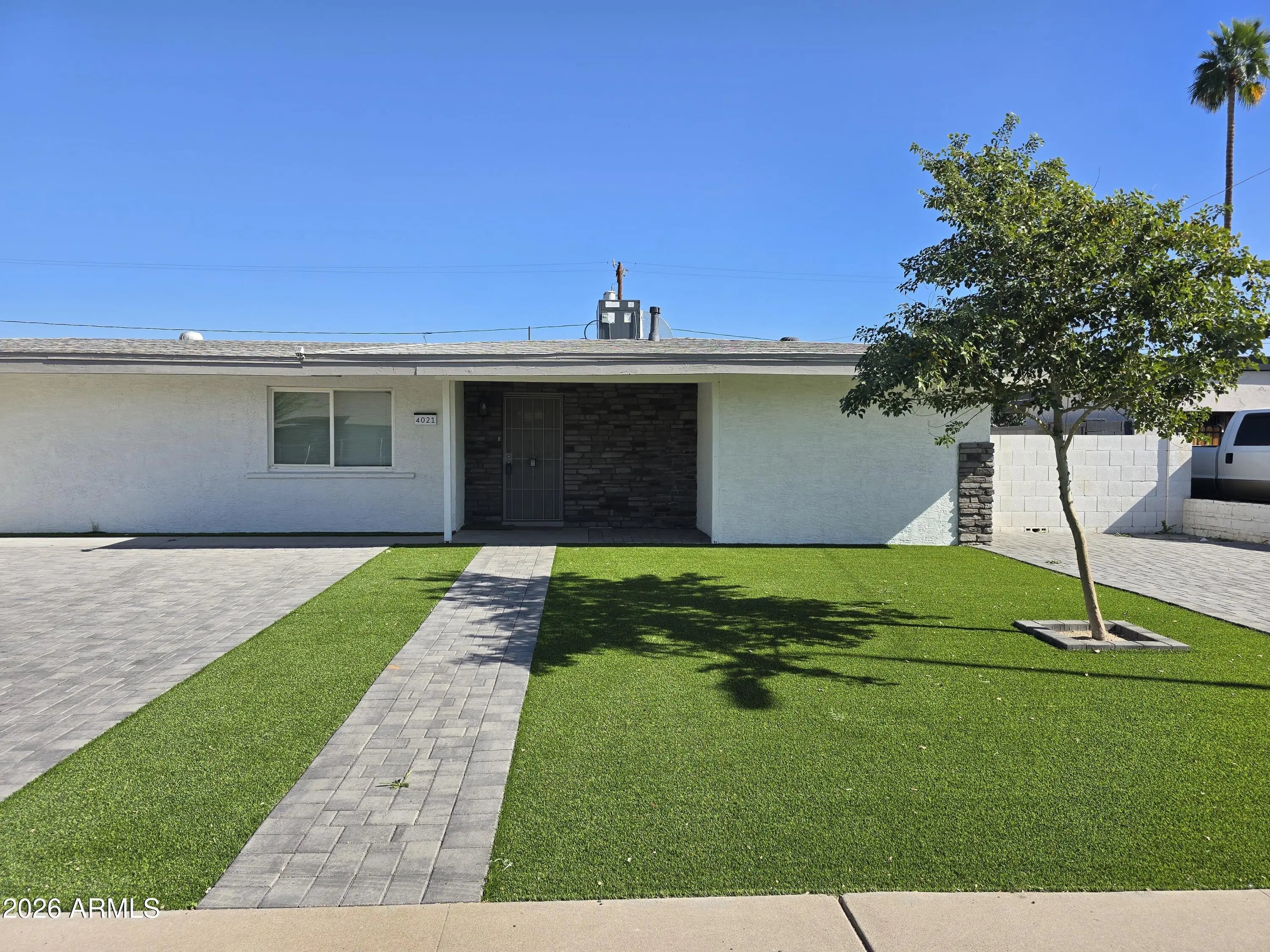 Photo of Listing #6974498