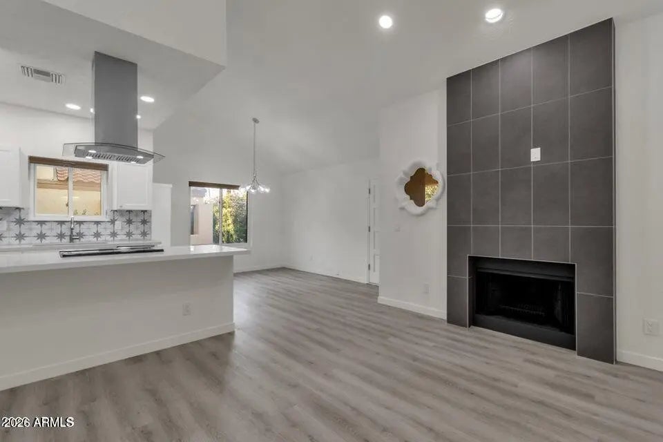 Photo of Listing #6962809