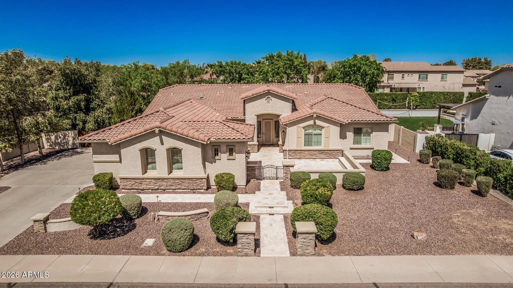 1834 E Scorpio Place, Chandler