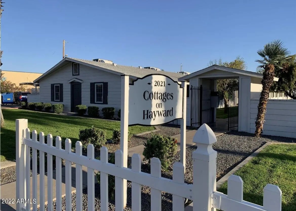 Photo of Listing #6963036