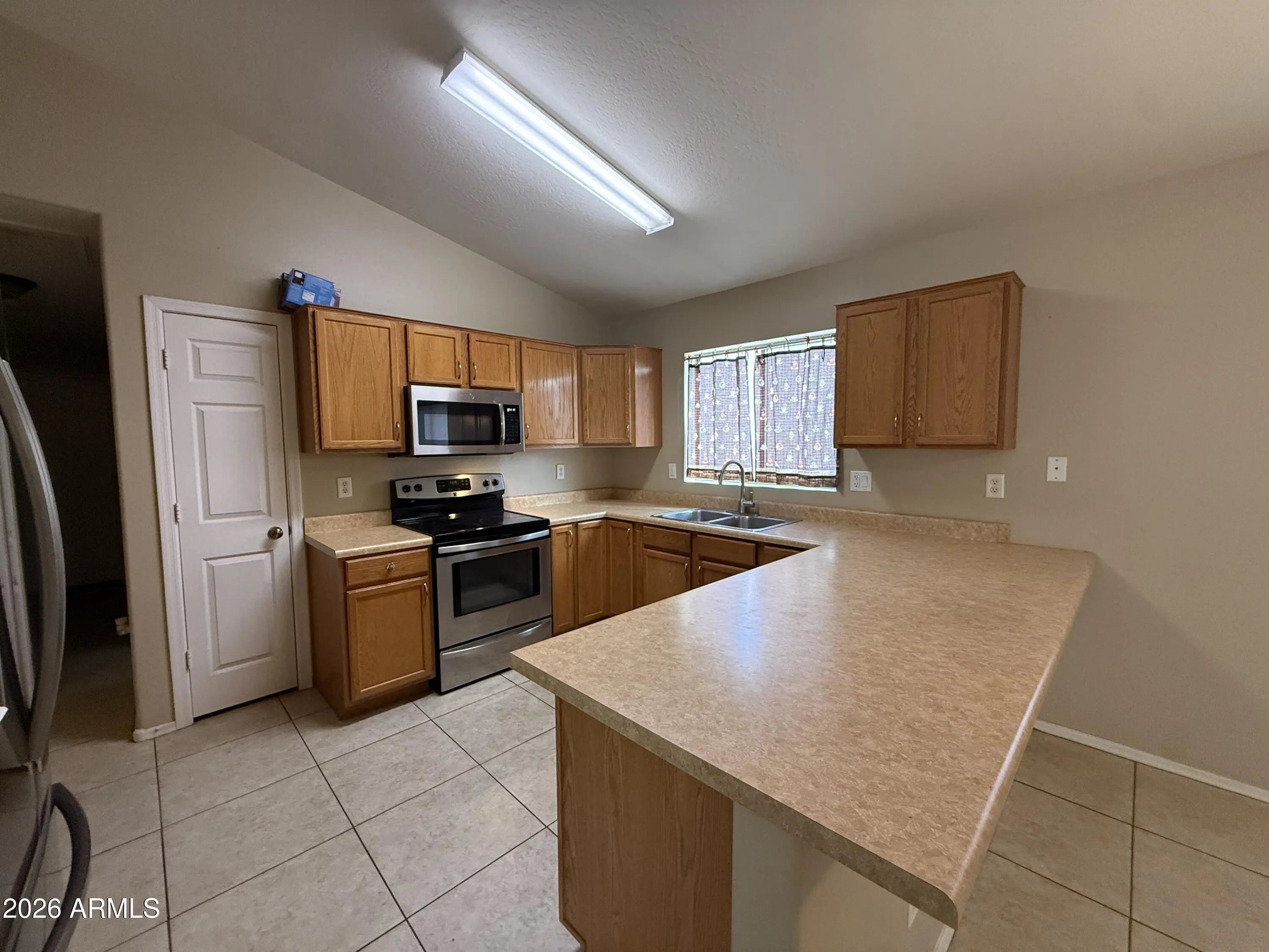 Photo of Listing #6963103