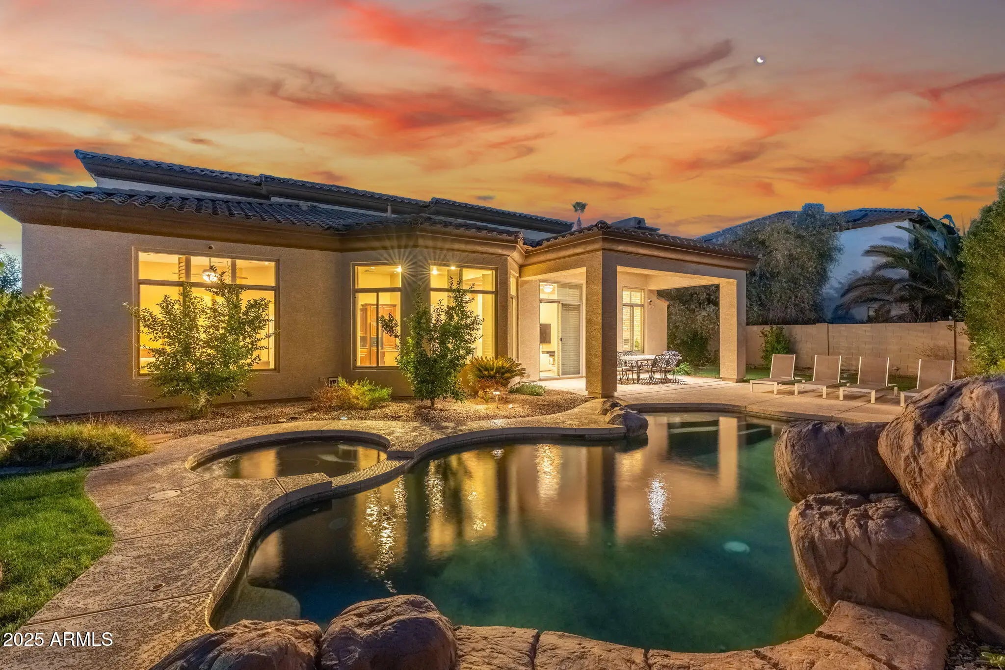 Photo of Listing #6963235