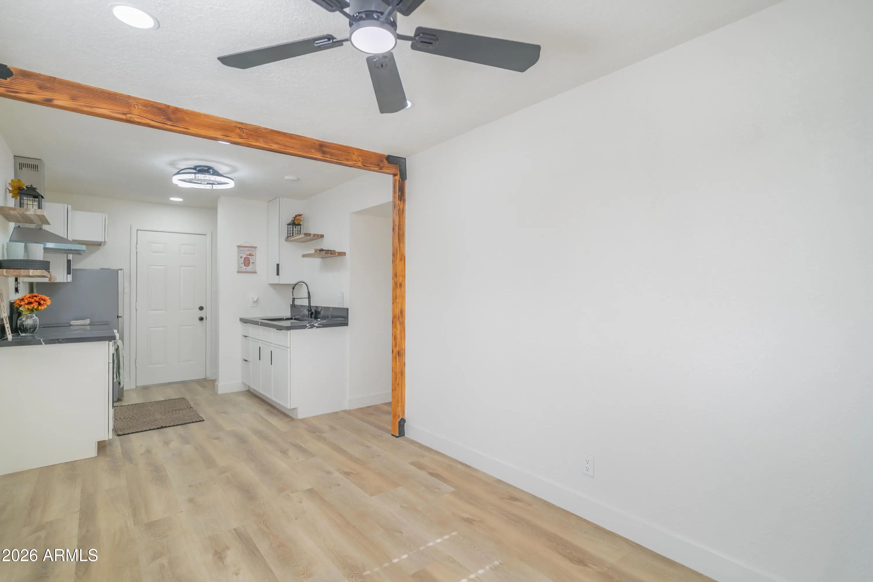 Photo of Listing #6963321