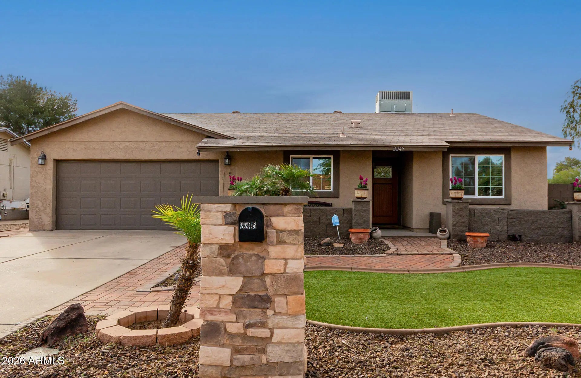 Photo of Listing #6963290