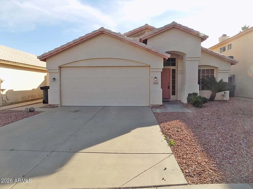 5961 W Saragosa Court, Chandler
