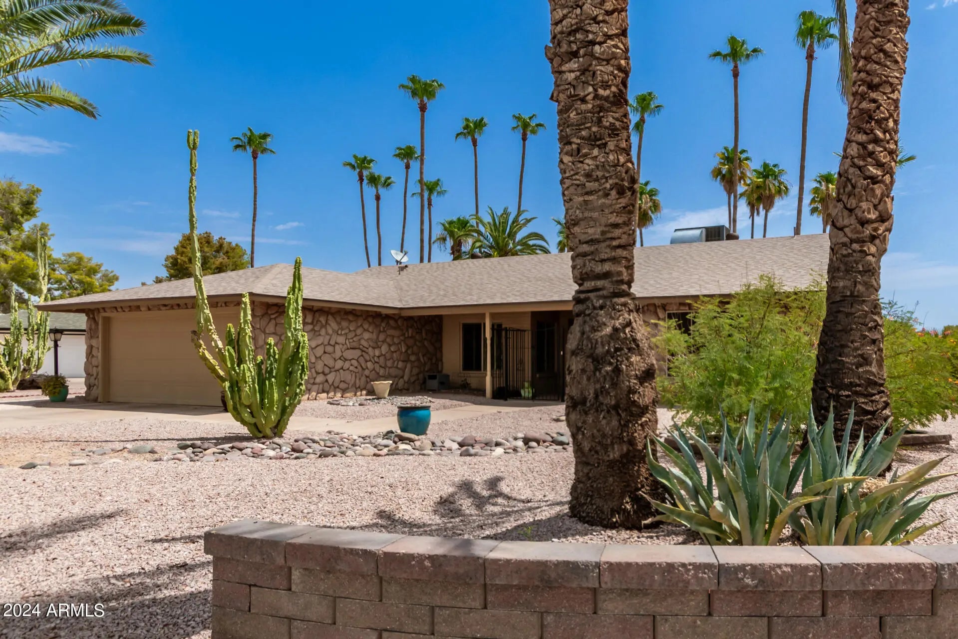 Photo of Listing #6963408