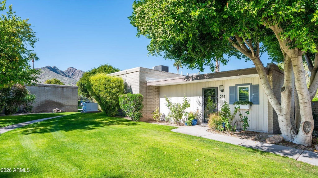 4800 N 68th Street (unit 341), Scottsdale