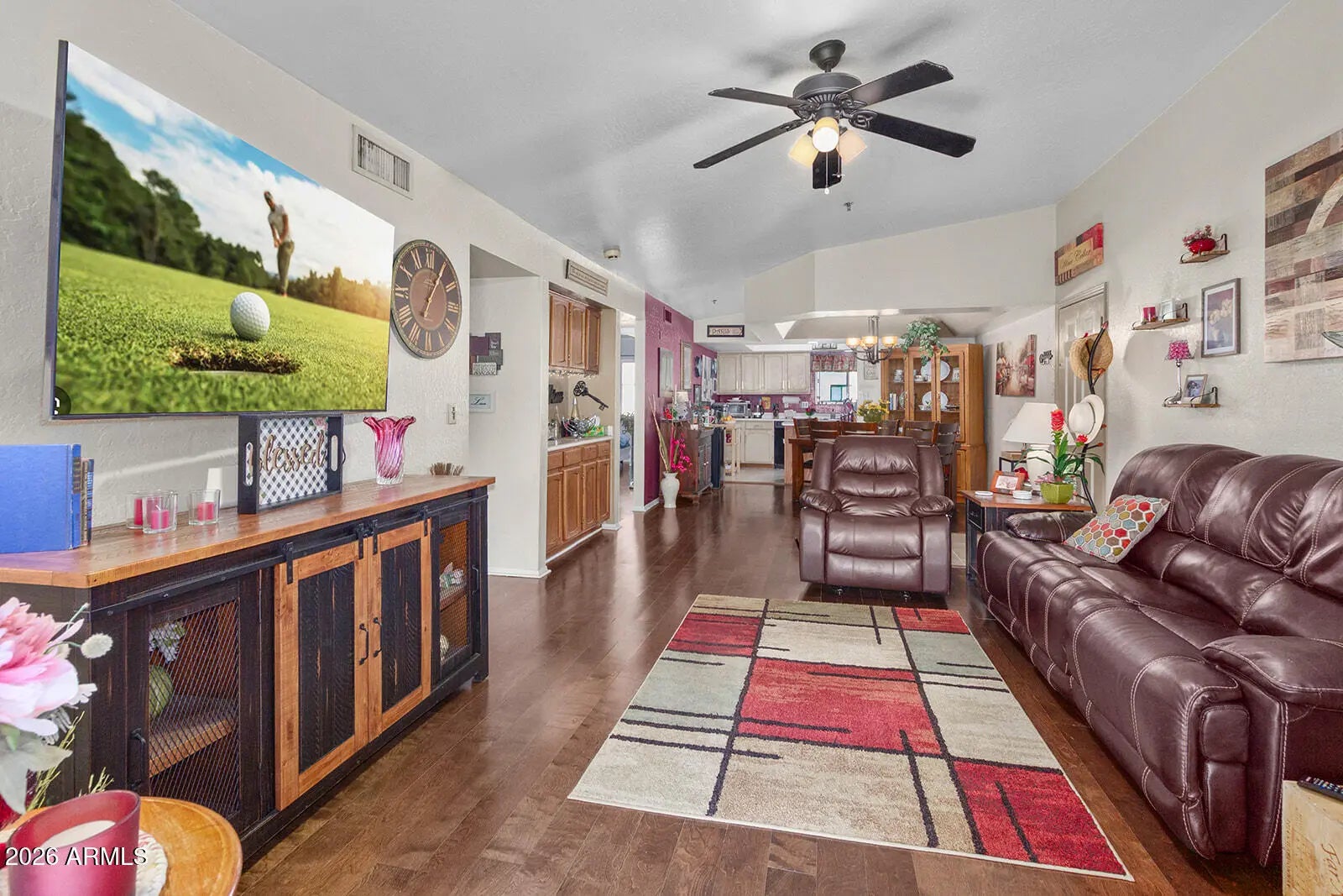 Photo of Listing #6963904