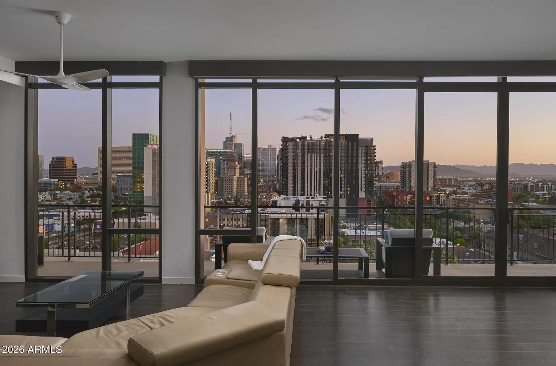 Photo of Listing #6971709