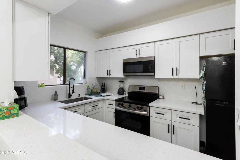 1287 N Alma School Road (unit 206), Chandler