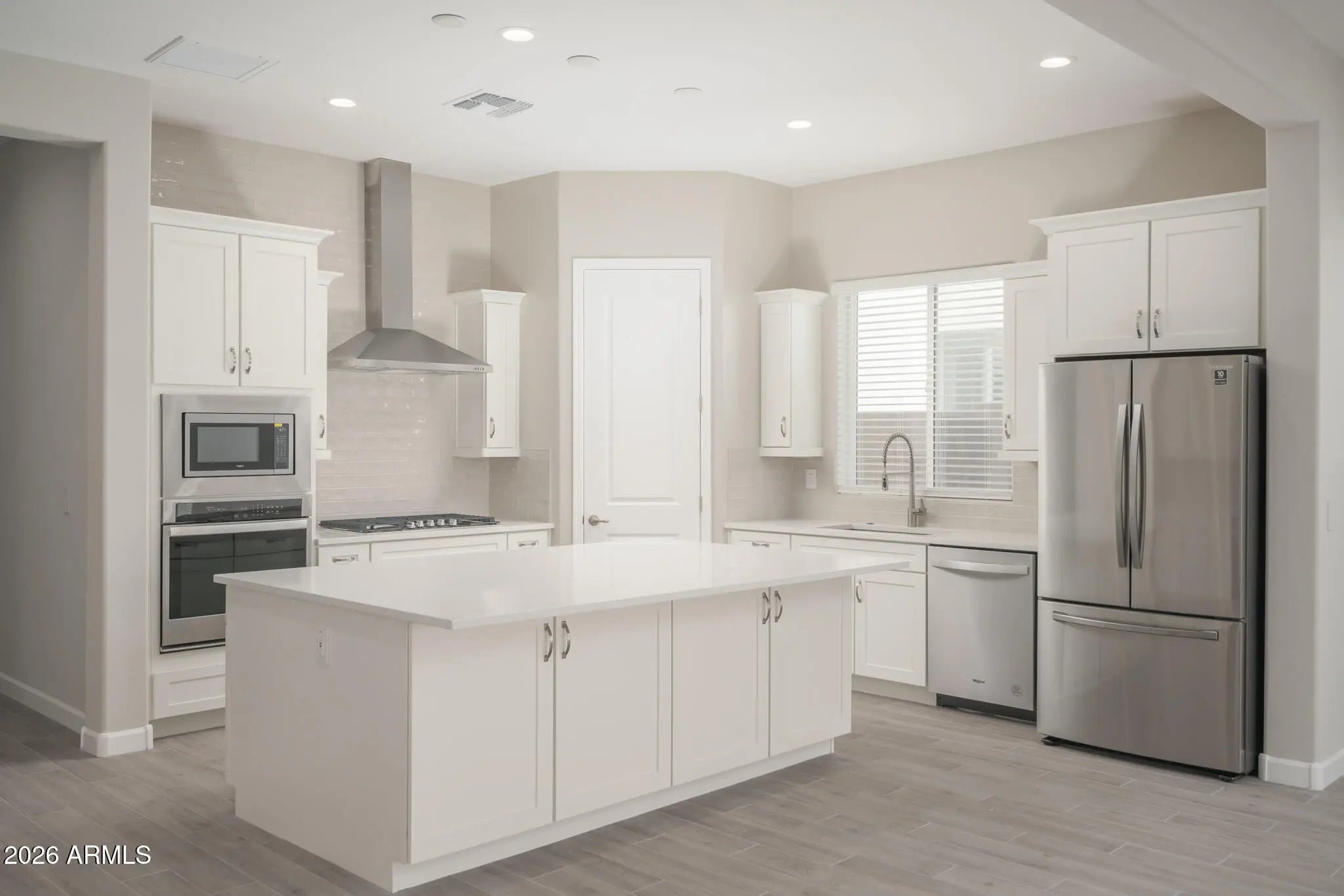 Photo of Listing #6964182