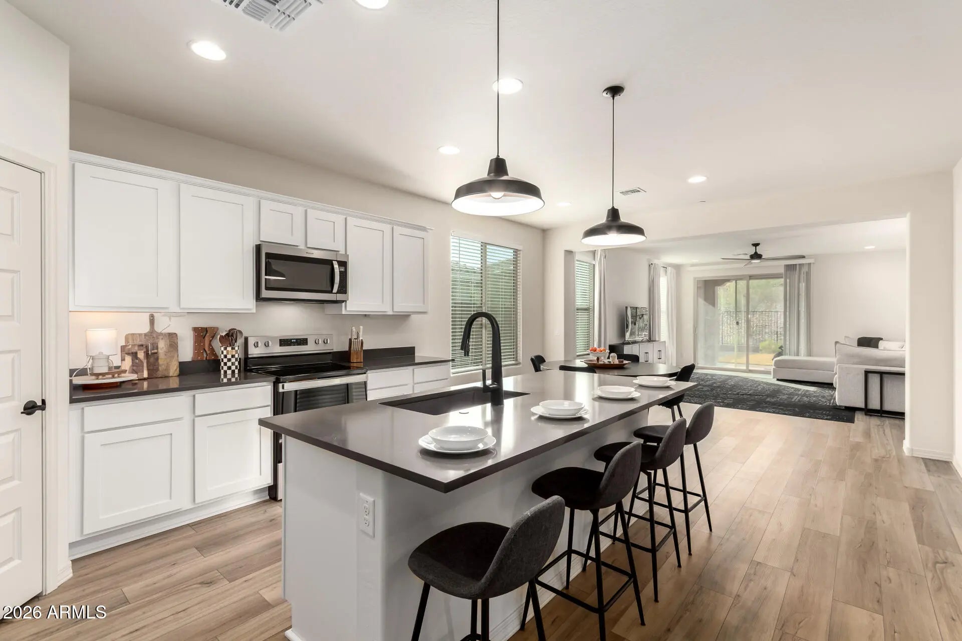 Photo of Listing #6965008