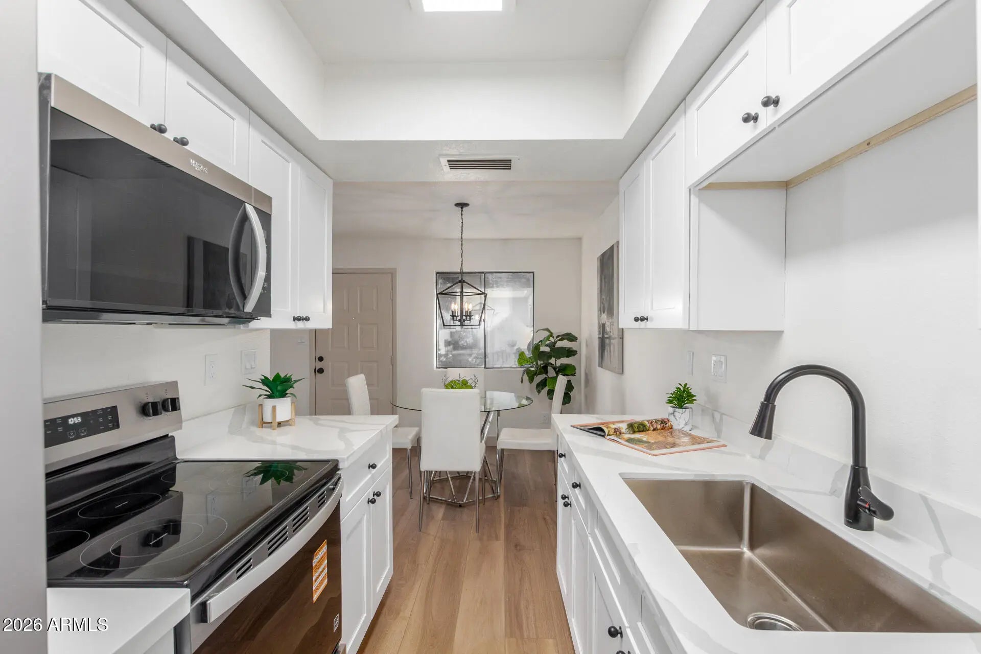 Photo of Listing #6969945