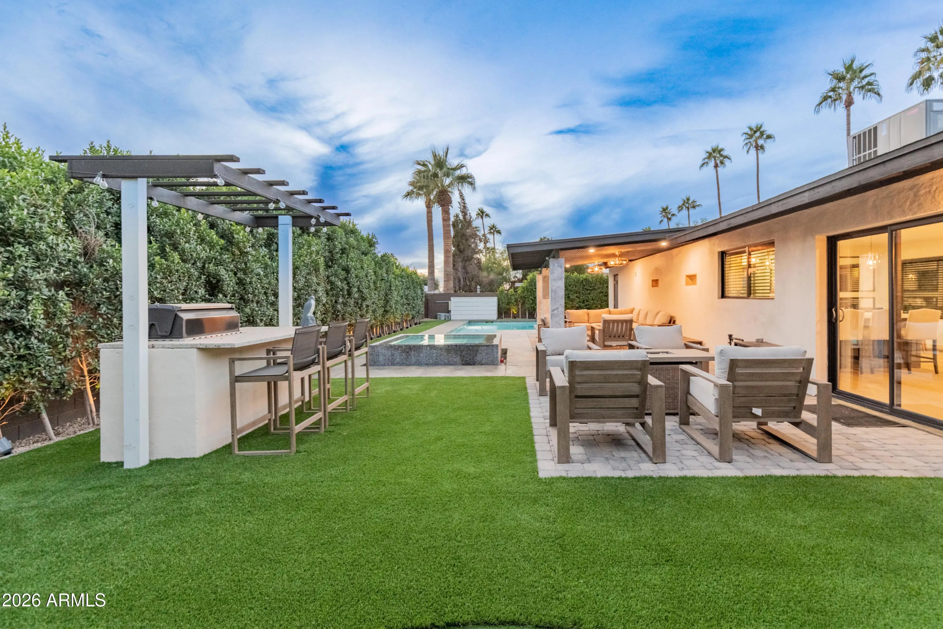 Photo of Listing #6972954