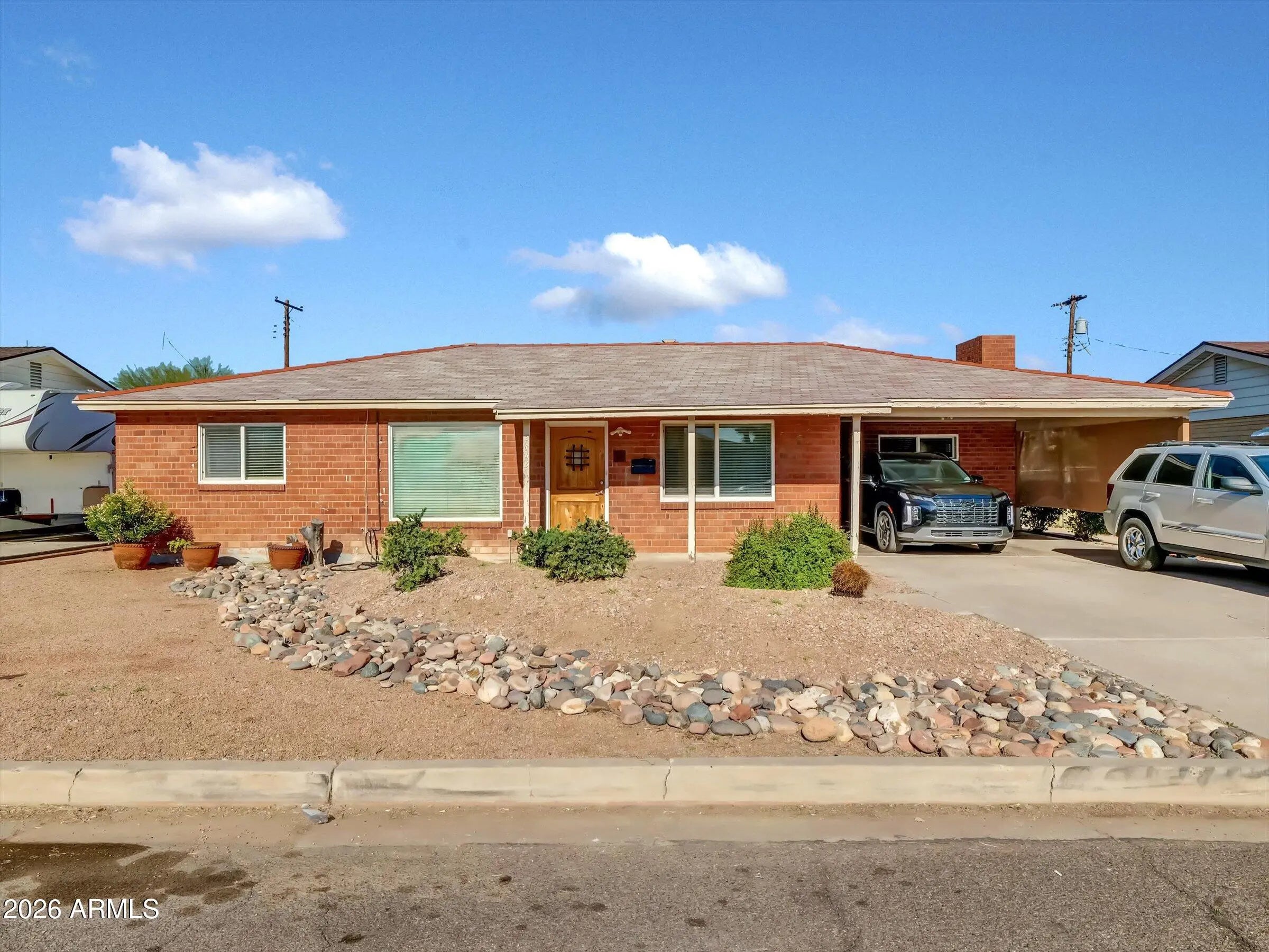 Photo of Listing #6964308