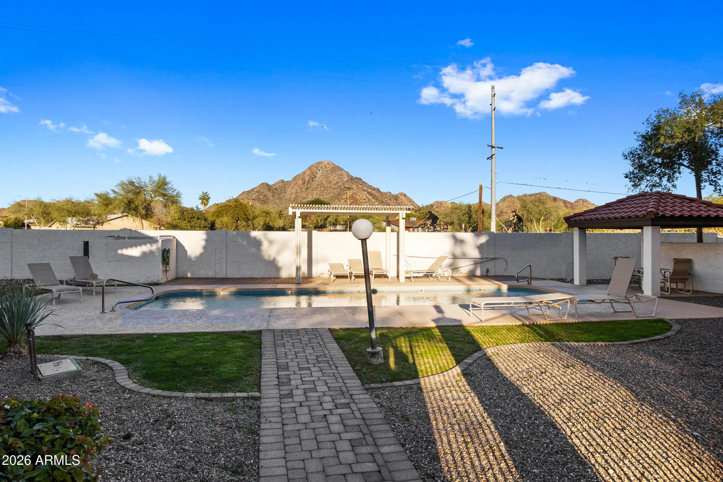 Photo of Listing #6966514