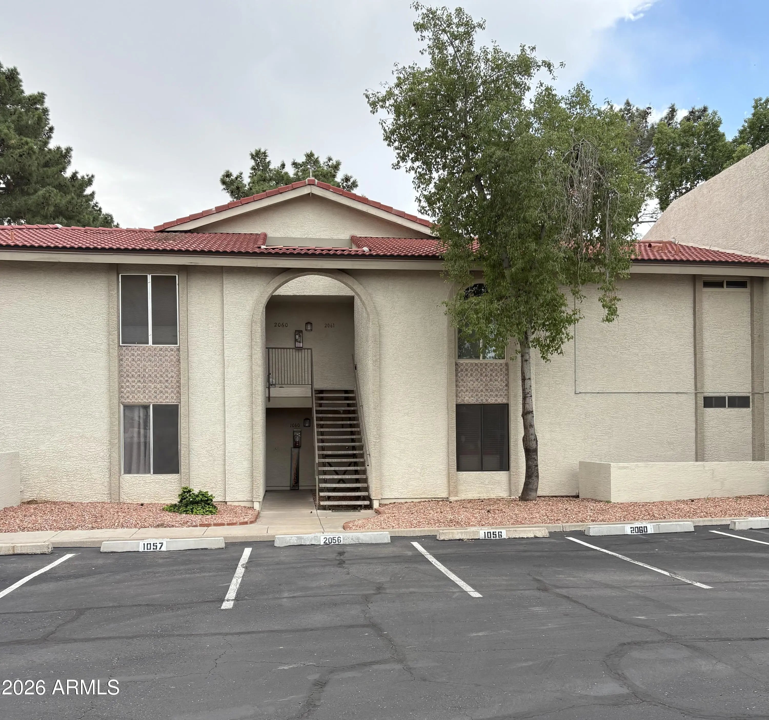 Photo of Listing #6964454