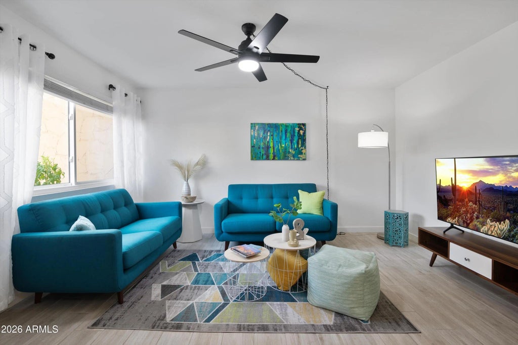 8055 E Thomas Road (unit D105), Scottsdale