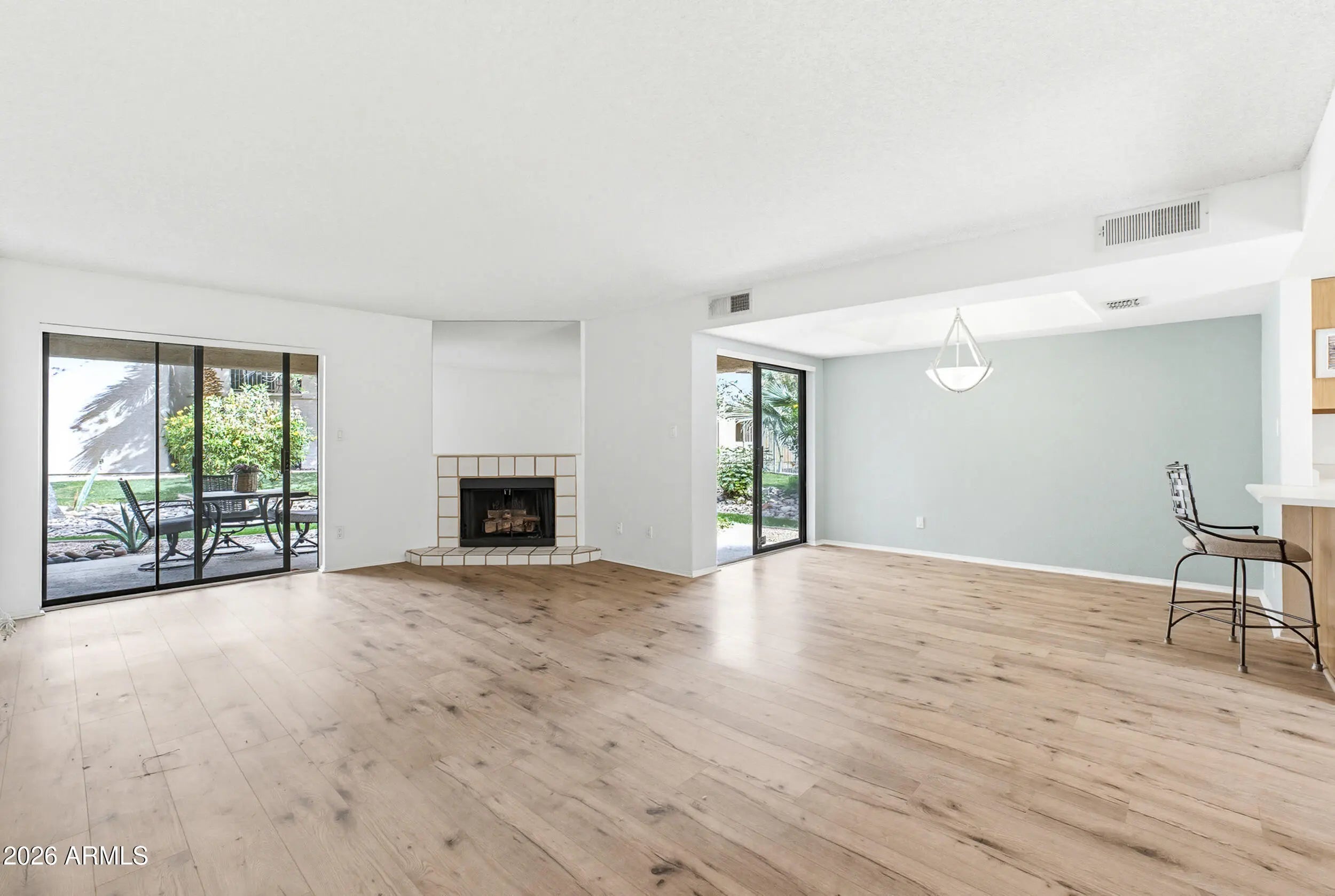 Photo of Listing #6966113