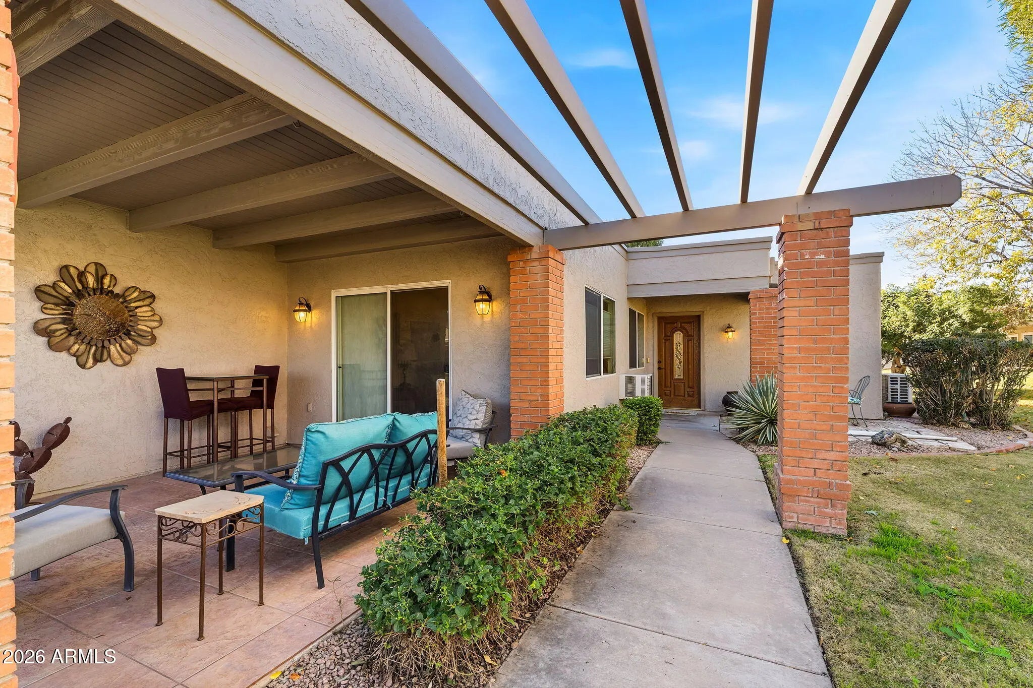 Photo of Listing #6966572