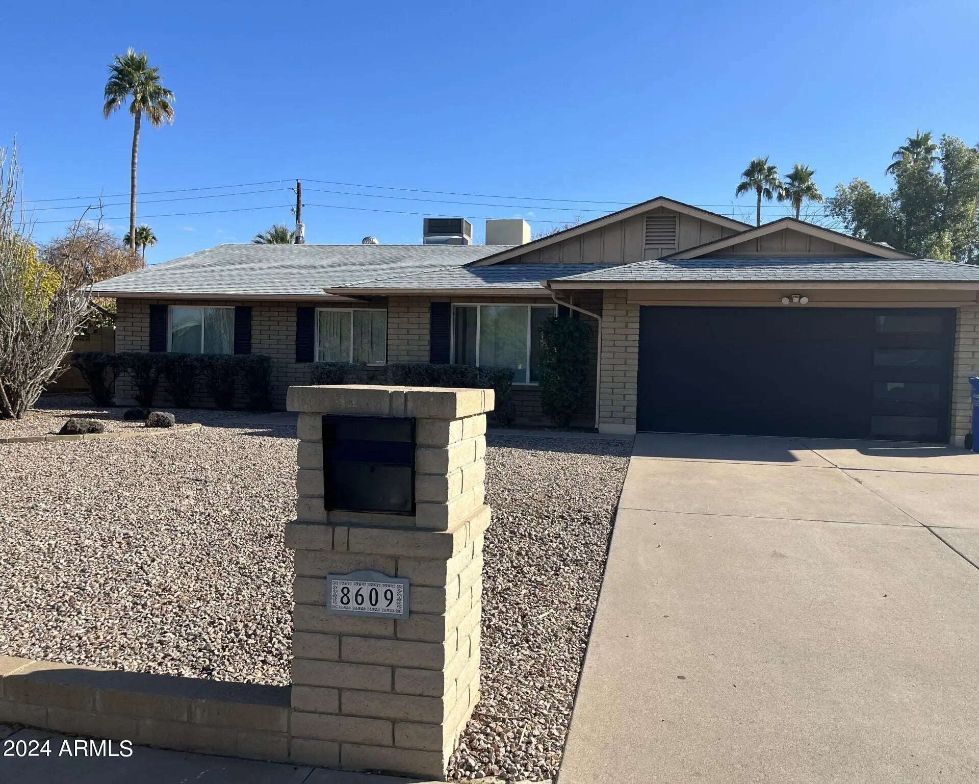 Photo of Listing #6967174