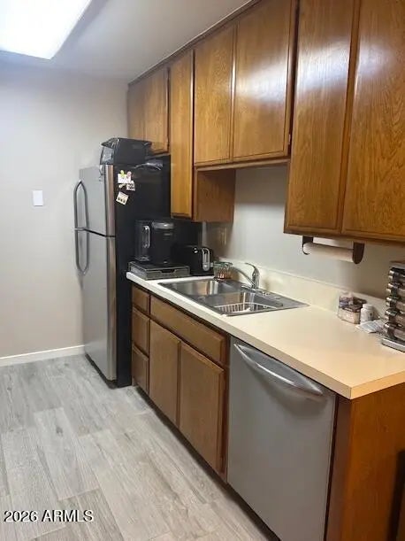 Photo of Listing #6975762