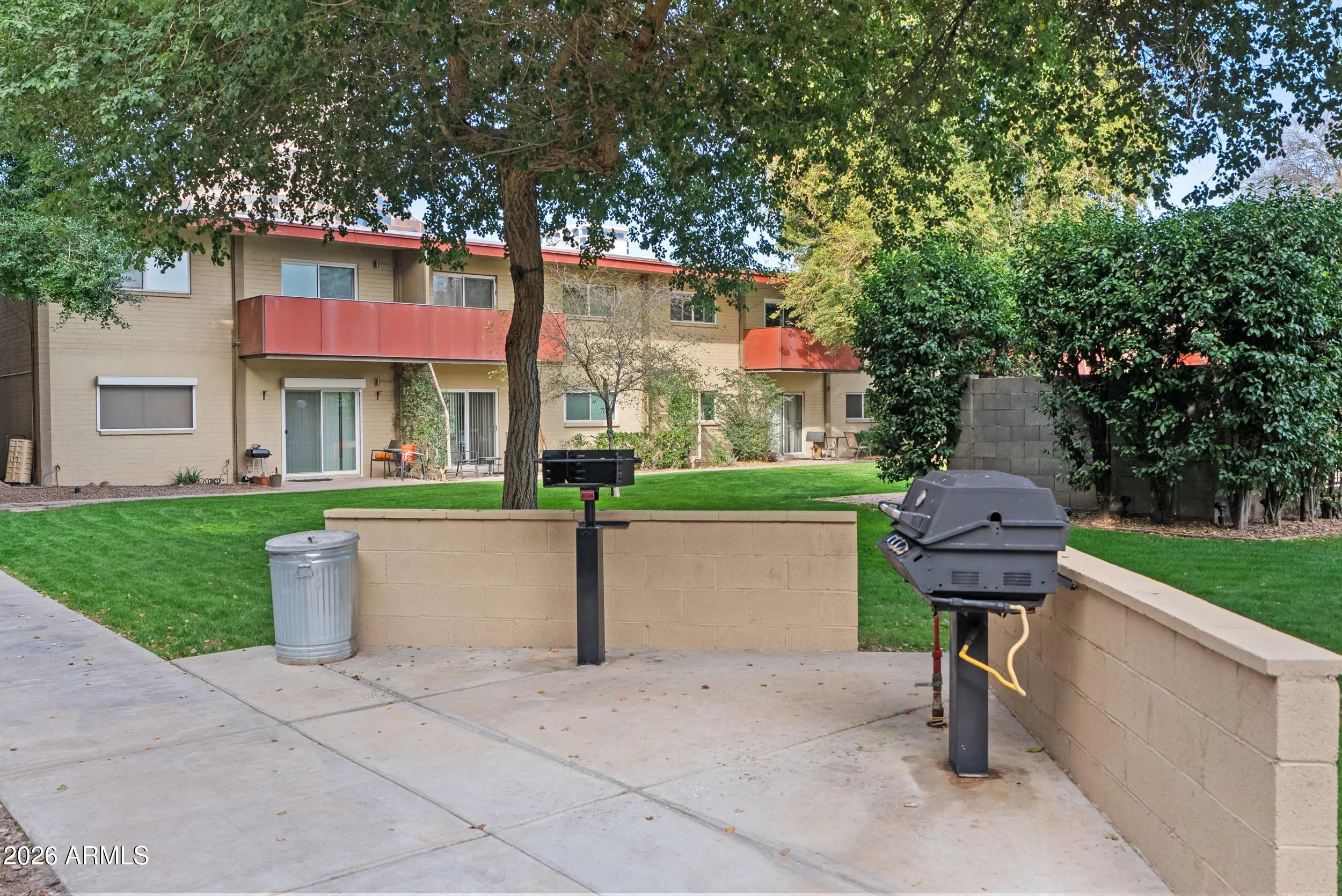 Photo of Listing #6968853