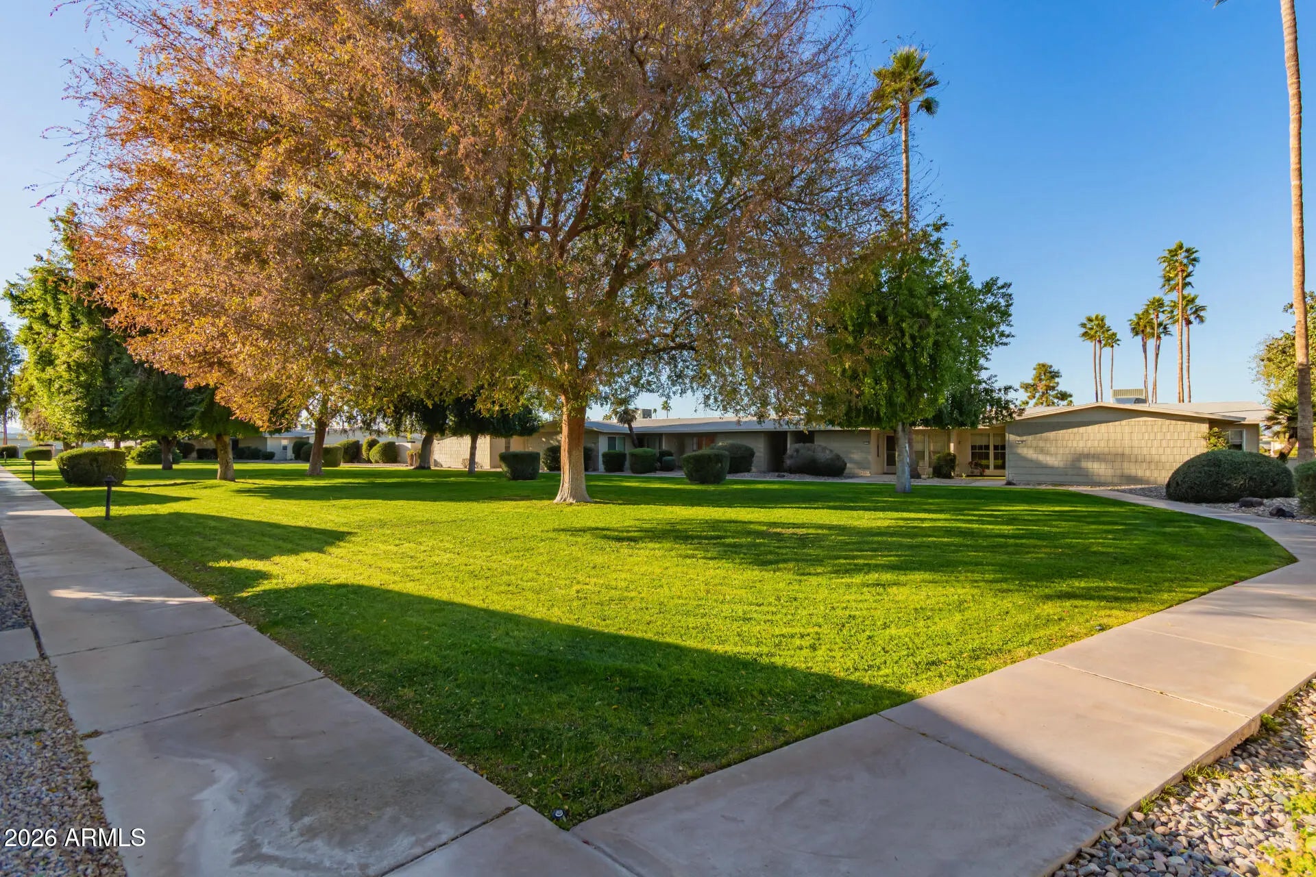 Photo of Listing #6966677