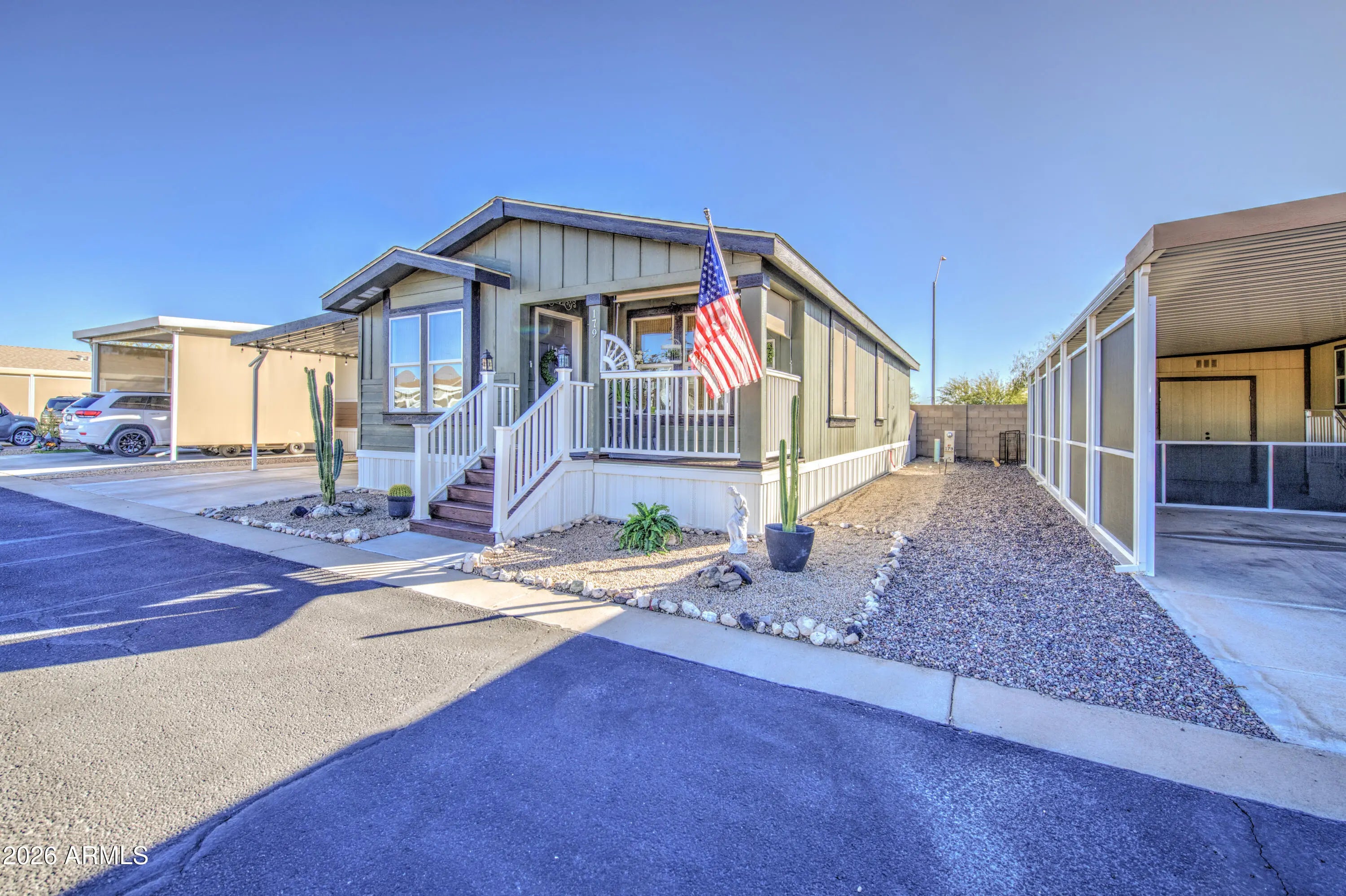 Photo of Listing #6964733