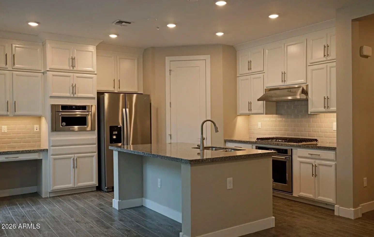 Photo of Listing #6972338