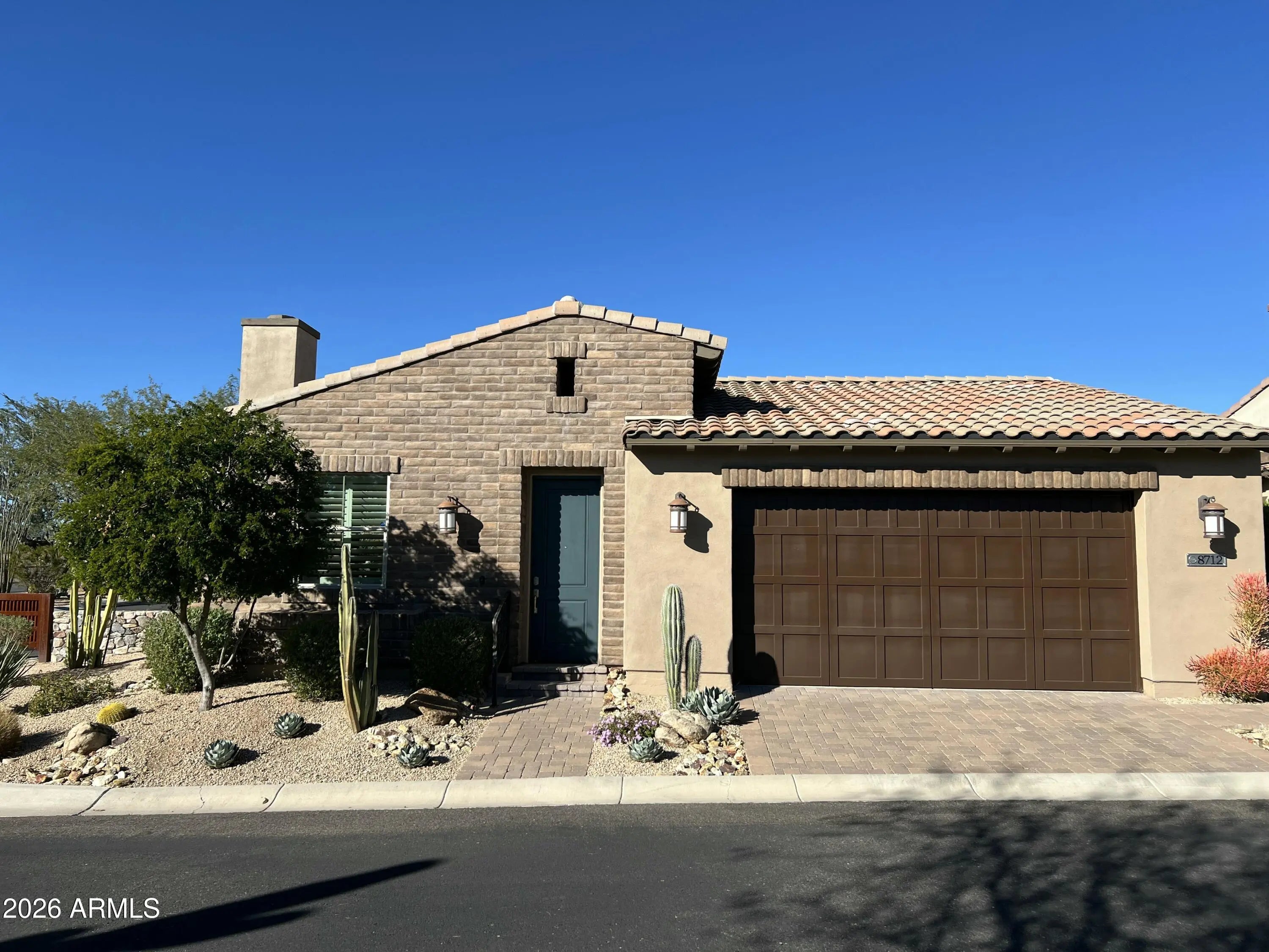 Photo of Listing #6965919