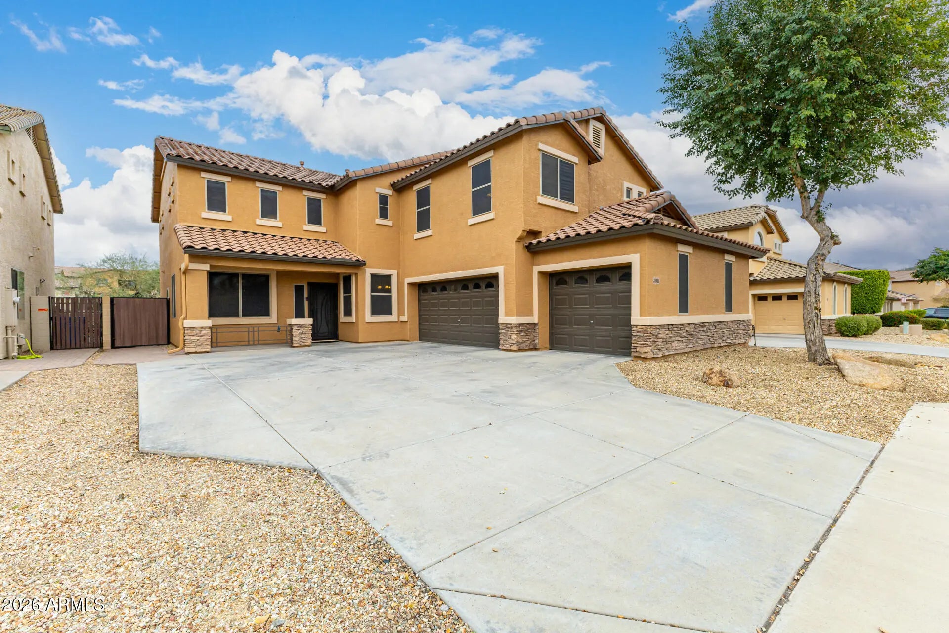 Photo of Listing #6965474