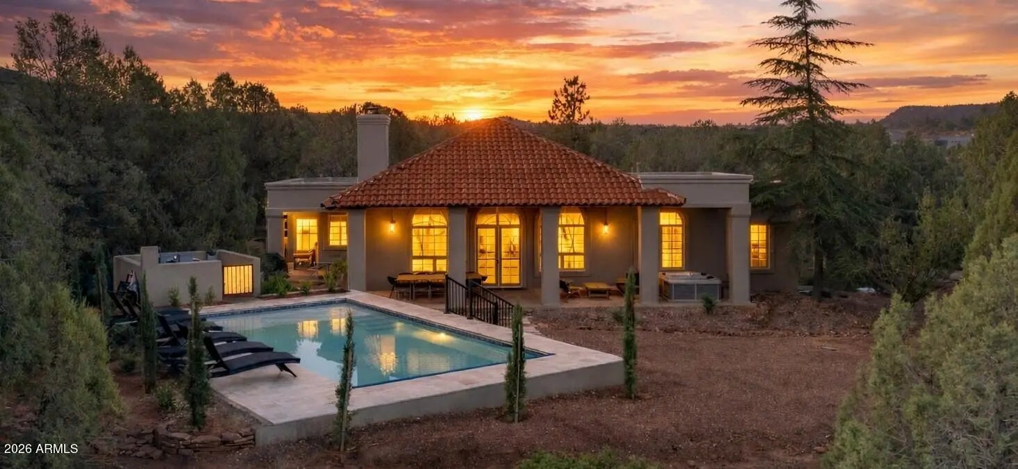 Photo of Listing #6996482